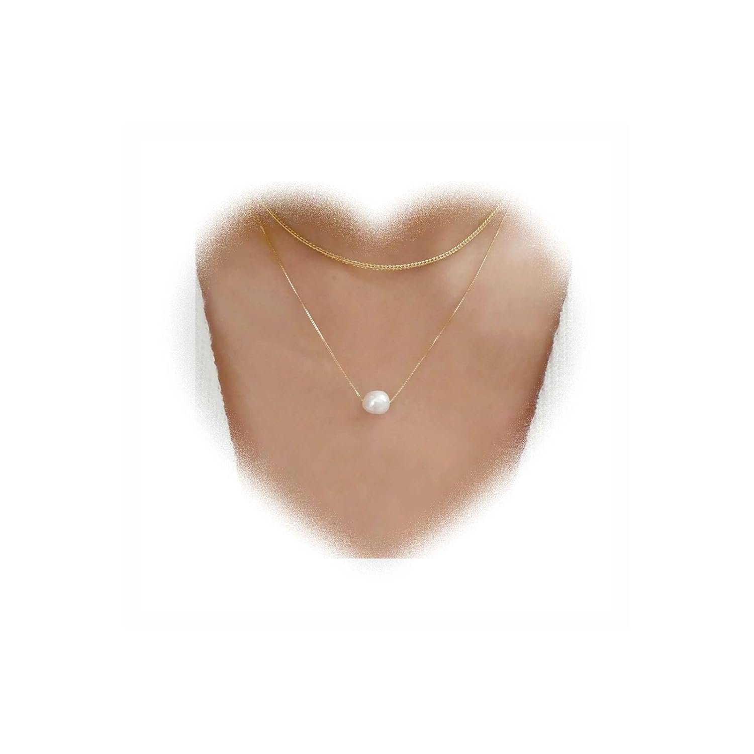 Boho Layered Pearl Pendant Necklace Simple Pearl Clavicle Chain Necklace Gold Pearl Choker Necklace for Women and Girls Gifts